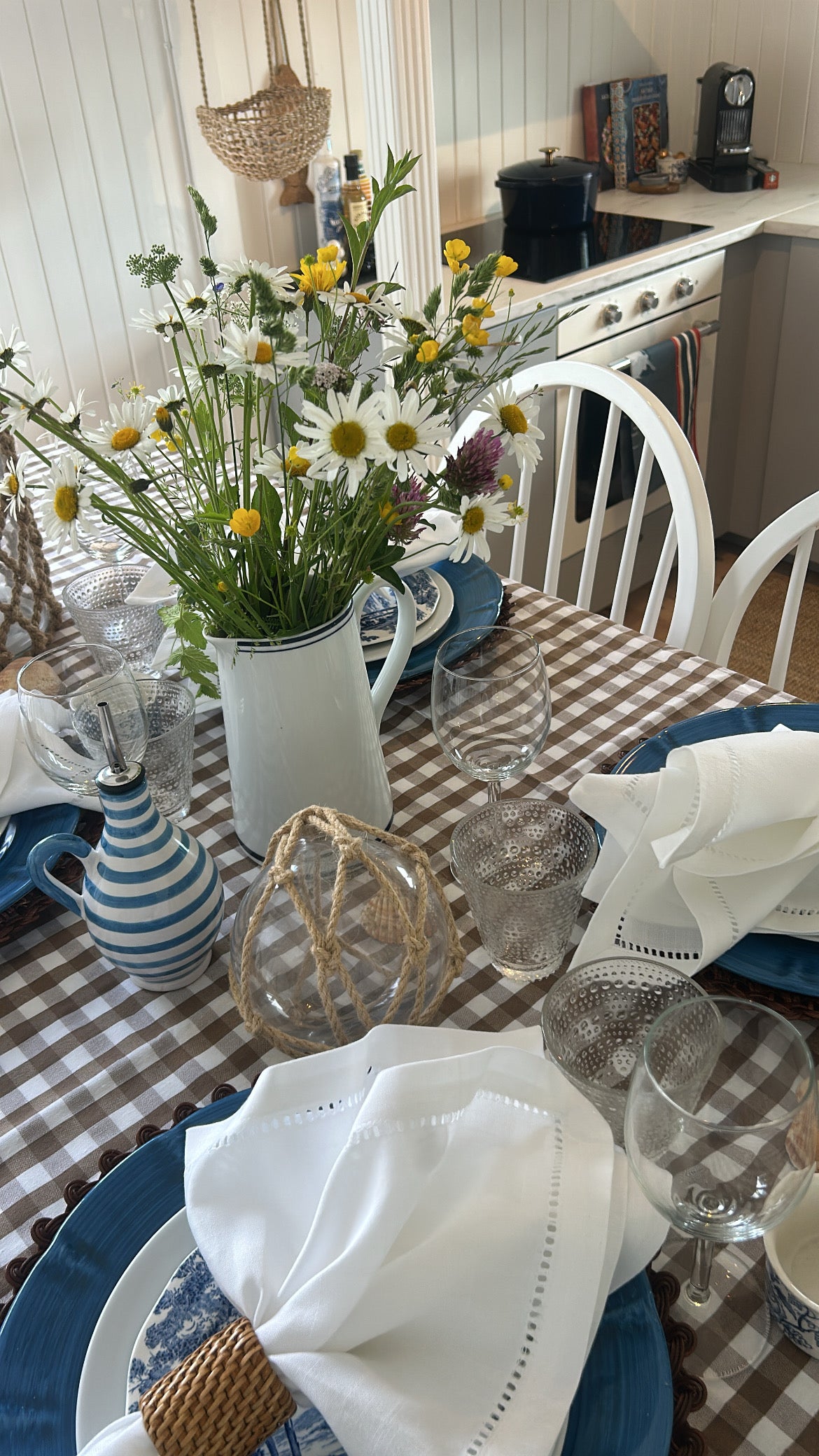 Classic serviett - White embroidery